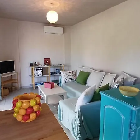 Seaside Boutique Villa Rosee * 普拉卡利特索罗