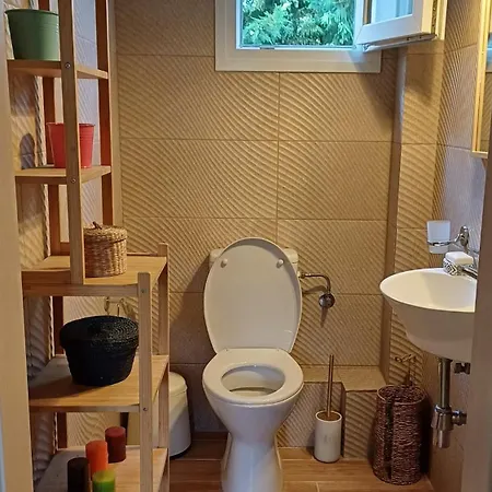 Seaside Boutique Villa Rosee * 普拉卡利特索罗